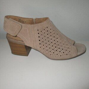 White Mountain Womens Taupe Laser-cut Suede Leather Slingback 2.5" NWOB Heel- 7M